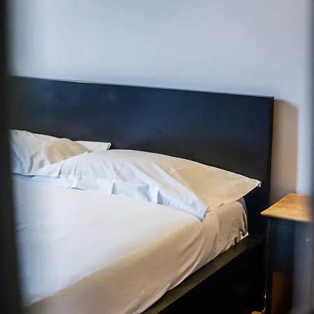 Apartament Montenero Flat - Elegant, Modern & Comfortable