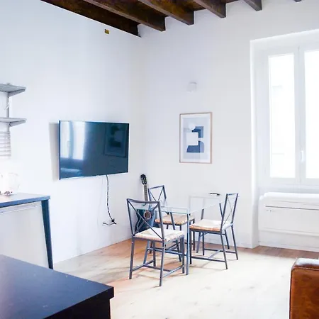 Montenero Flat - Elegant, Modern & Comfortable Apartament *